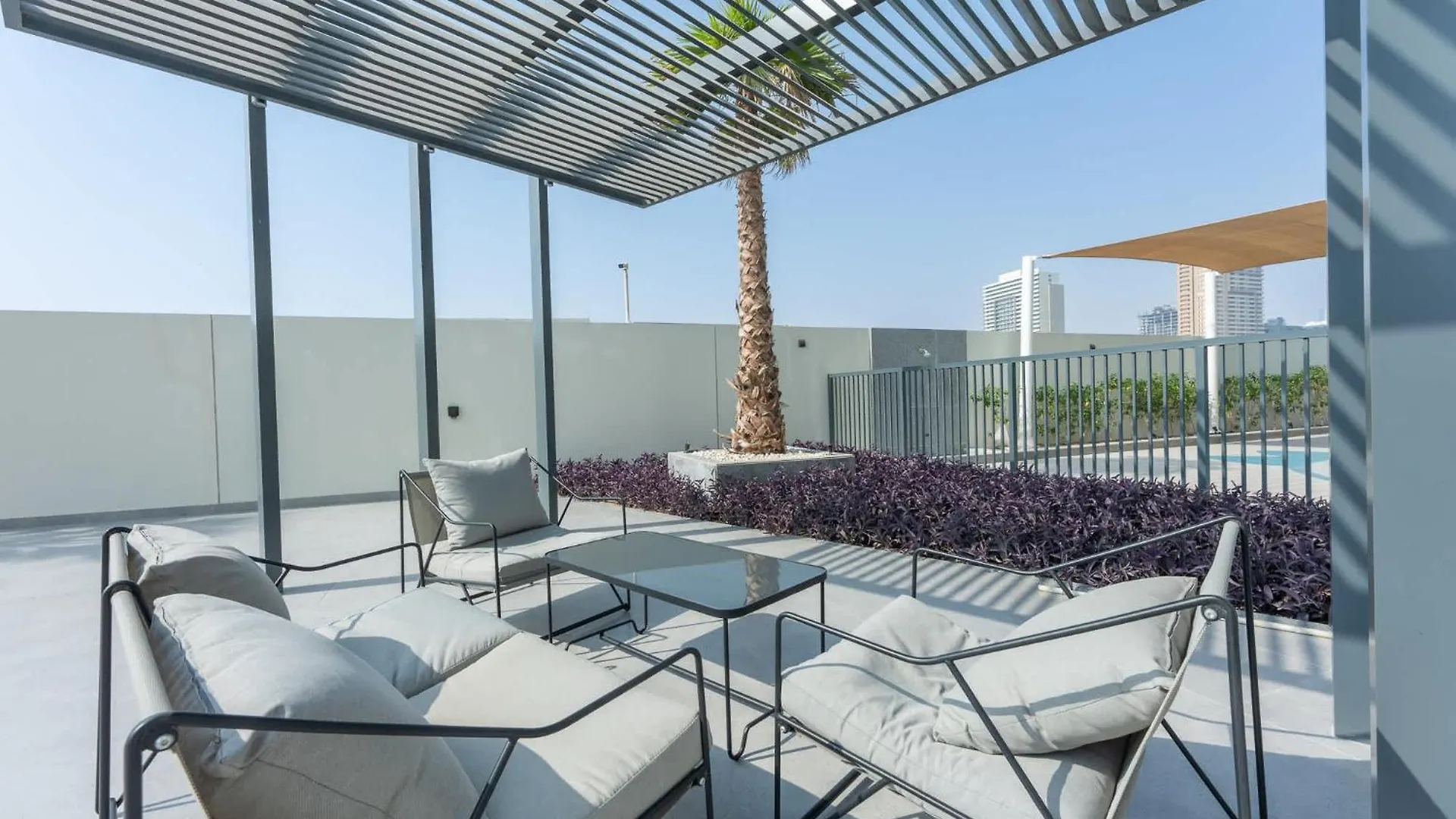 Elegant And Cozy 1-Bedroom Apartment With Balcony Views In Jvt Dubai United Arab Emirates